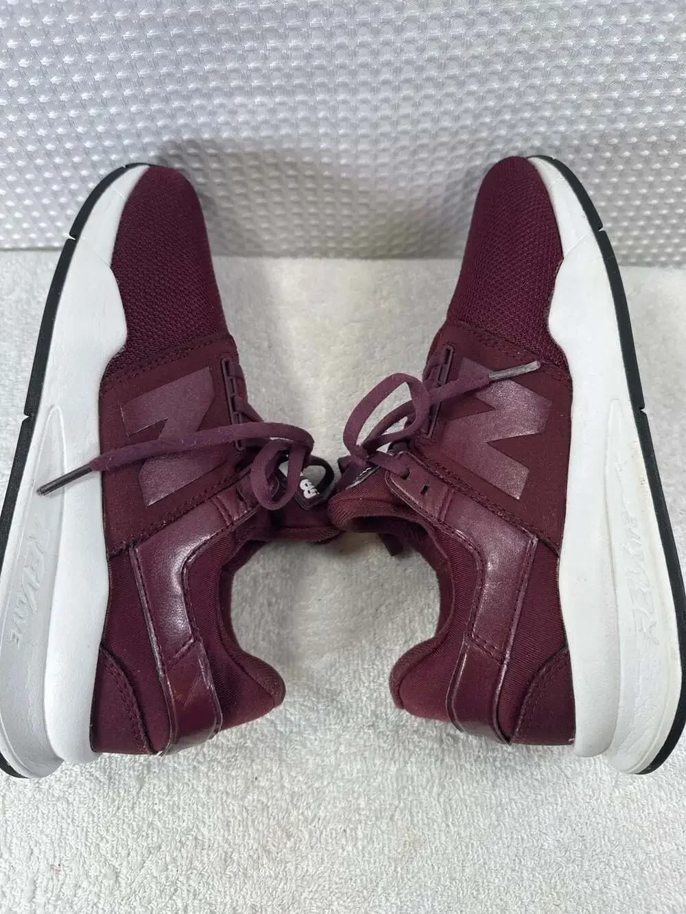 New Balance 247 Burgundy Women's Sneakers Size 8 WS247UA